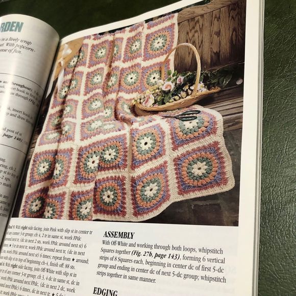 A Year of Afghans Book 4 1999; a treasury of Gorgeous afghans w/Instructions - Picture 10 of 11